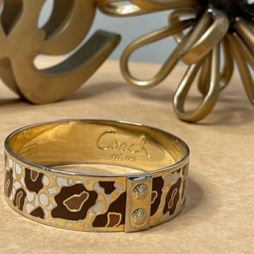 Coach Leppard Bracelet - Picture 2 of 3